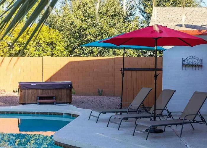 Larkspur - Lovely & Entertaining Hot Tub With Pool, Living! Holiday home
