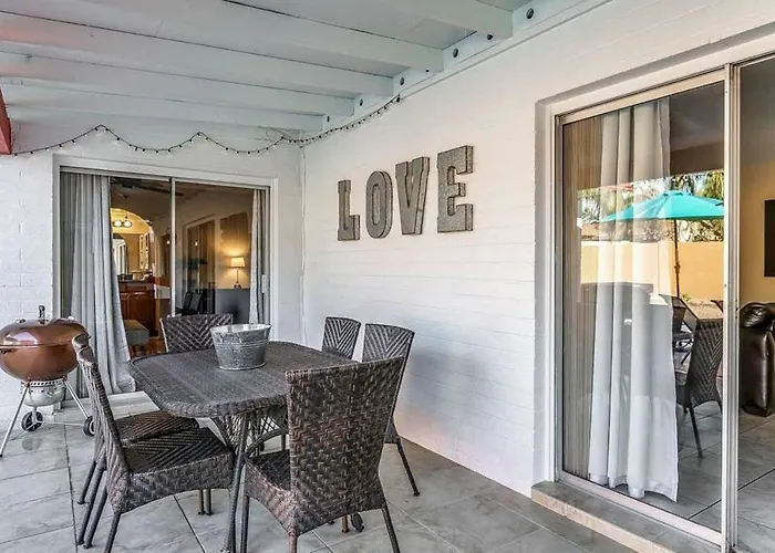Larkspur - Lovely & Entertaining Hot Tub With Pool, Living! *