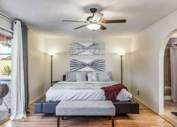 Larkspur - Lovely & Entertaining Hot Tub With Pool, Living! *